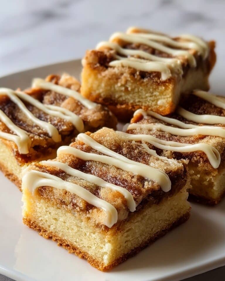 Ultimate Cinnamon Roll Bars Recipe